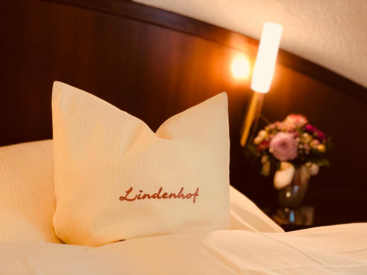 Hotel Lindenhof Менхенгладбах Екстер'єр фото